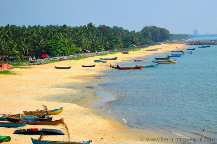 places to visit in kozhikode beach