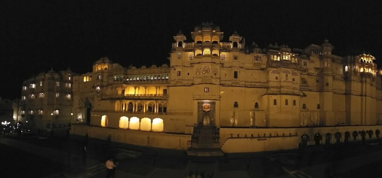 Fateh Prakash Palace - Udaipur