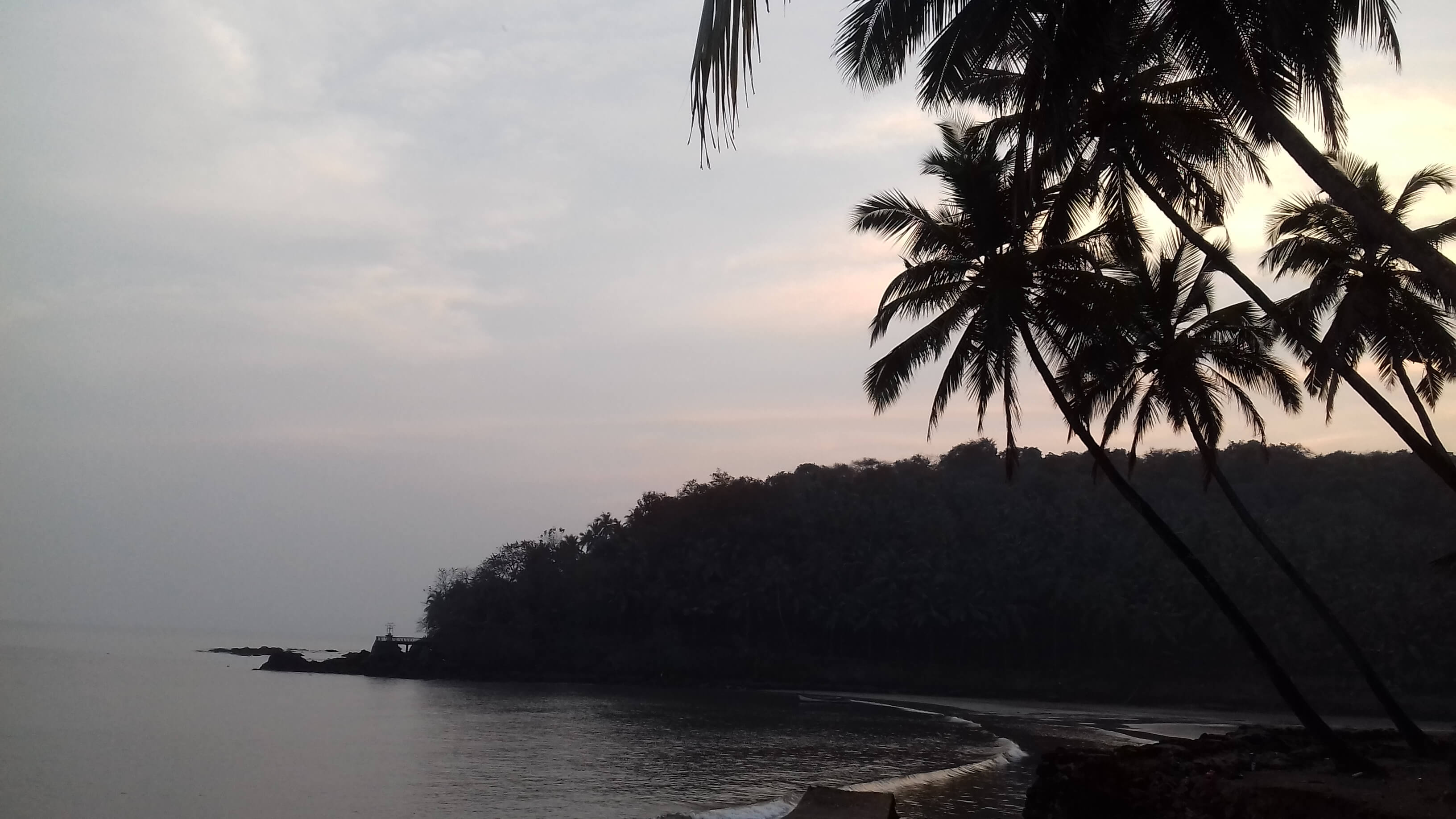 Hollant Beach - Goa, India